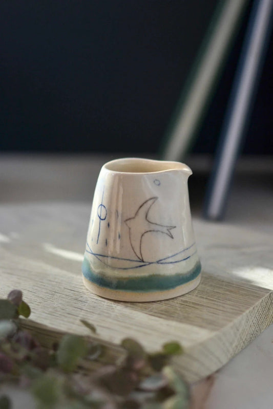 Ceramic handmade striker pot complete with match sticks - Swift design